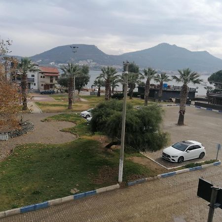 Tashan Otel Foça Esterno foto