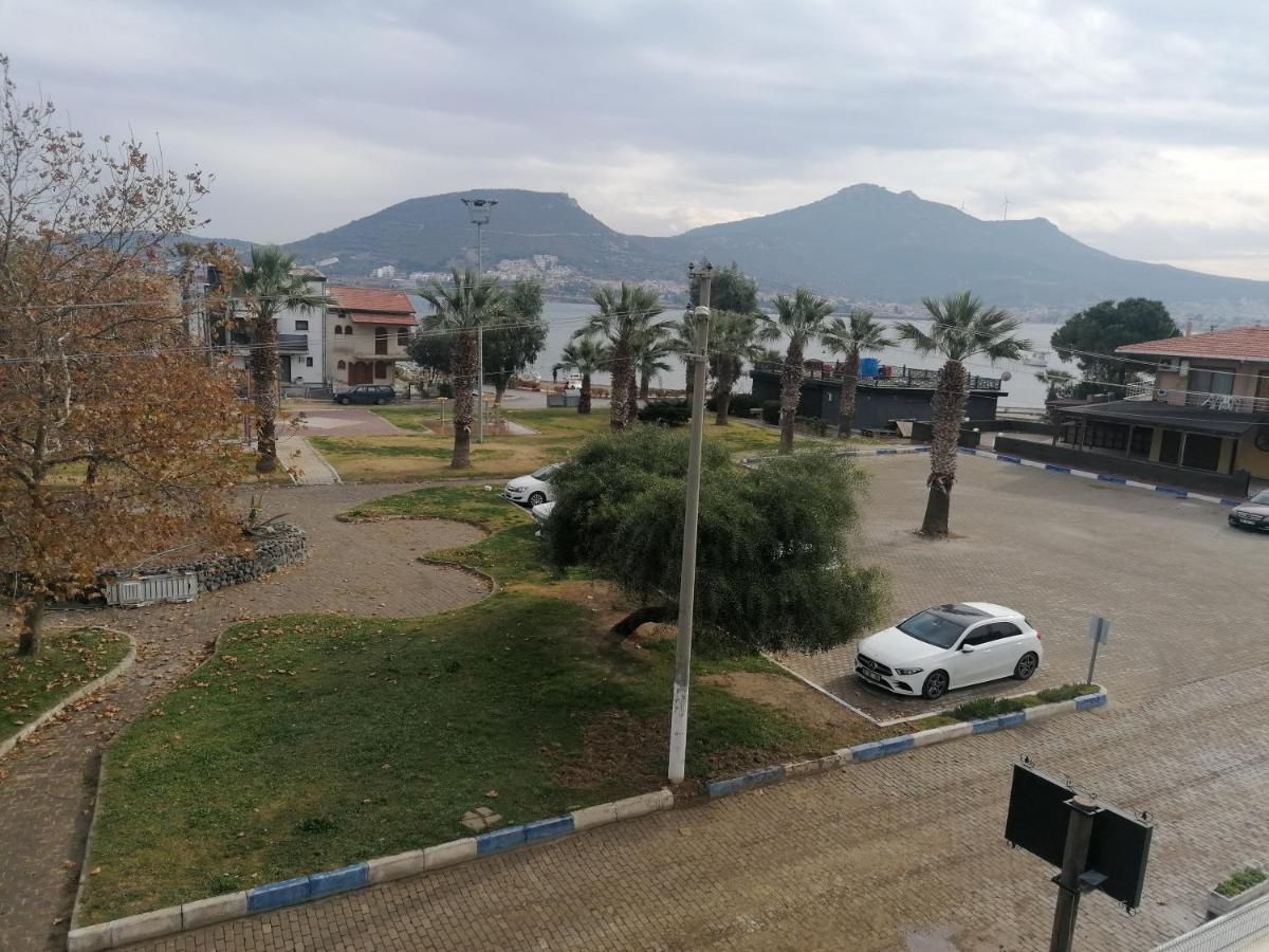 Tashan Otel Foça Esterno foto