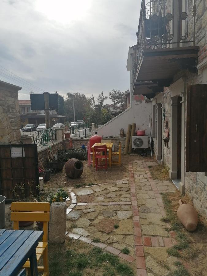 Tashan Otel Foça Esterno foto